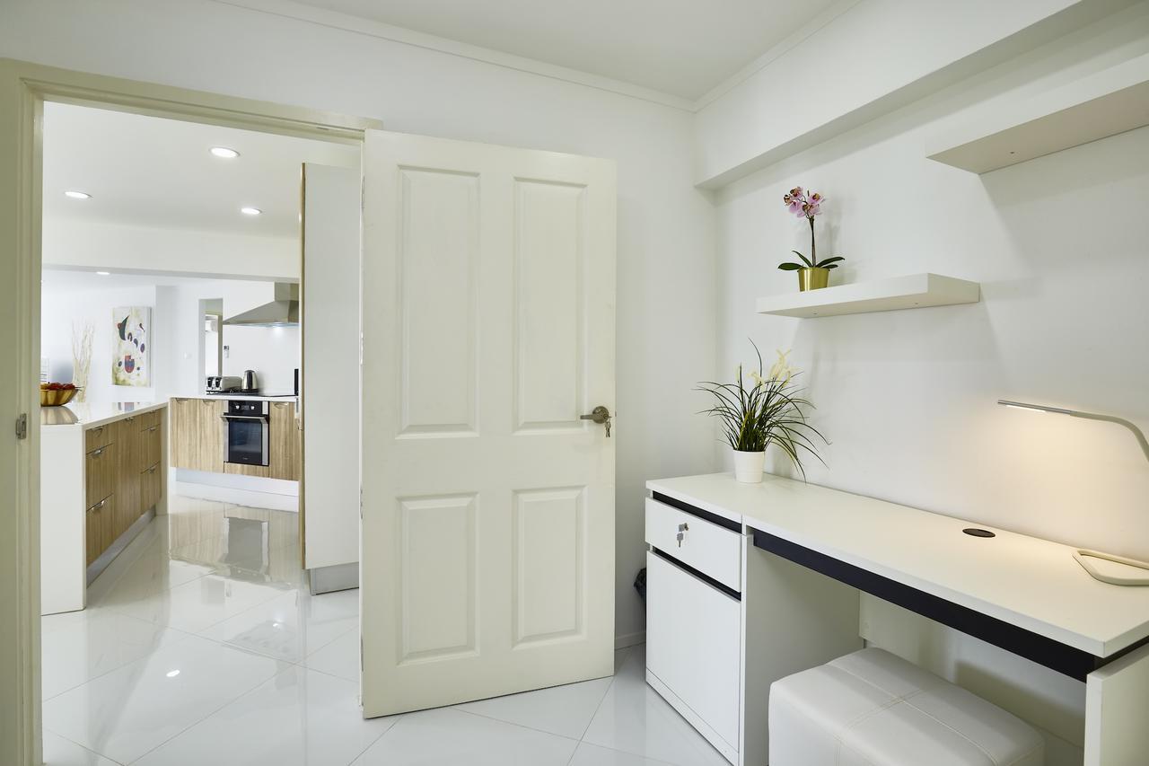 Luxurious Apartment On Jomtien Beach Road Eksteriør billede