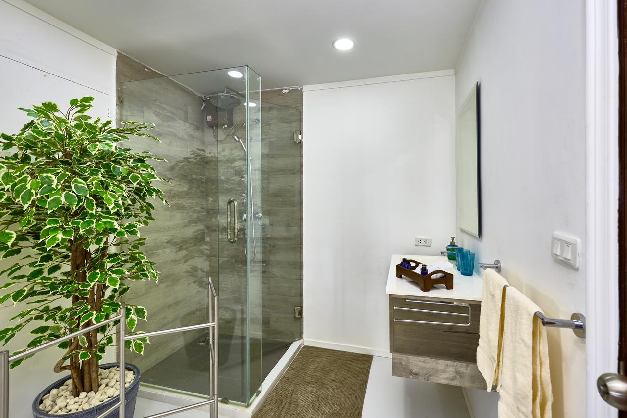 Luxurious Apartment On Jomtien Beach Road Eksteriør billede